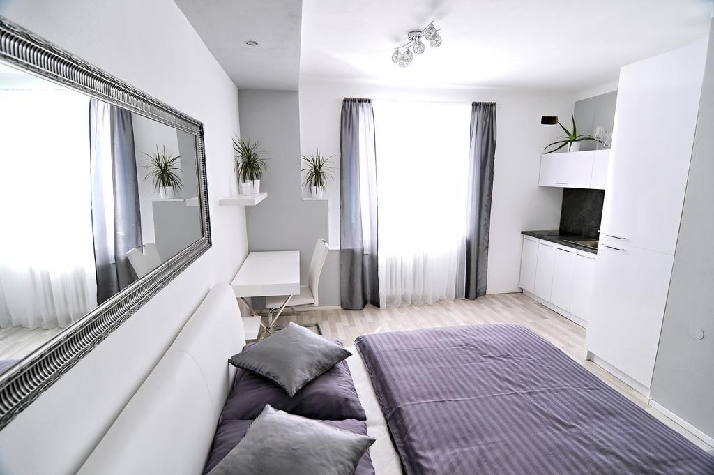 Avax Apartment 利贝雷茨 外观 照片
