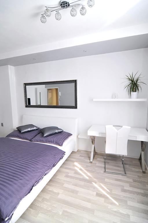 Avax Apartment 利贝雷茨 外观 照片